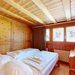 아파트 Engadine Attic Within Walking Distance Of The Facilities