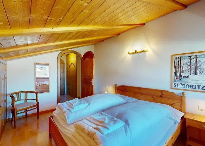 Engadine Attic Within Walking Distance Of The Facilities Appartement *